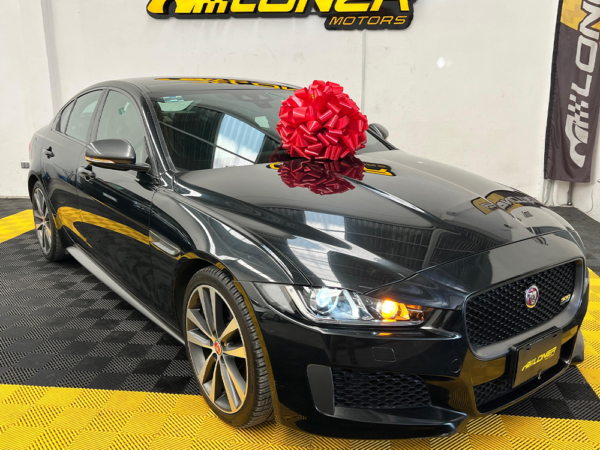 JAGUAR XE 2.0 SPORT 300 AUTO 4WD 2019 - Image 2