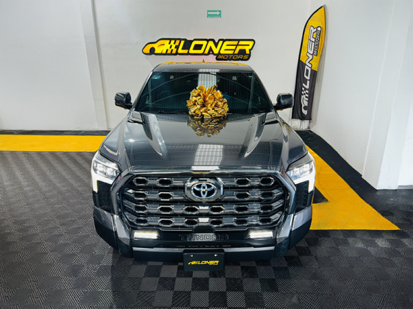 TOYOTA TUNDRA PLATINUM 4X4 HIBRIDA 2024 - Image 4