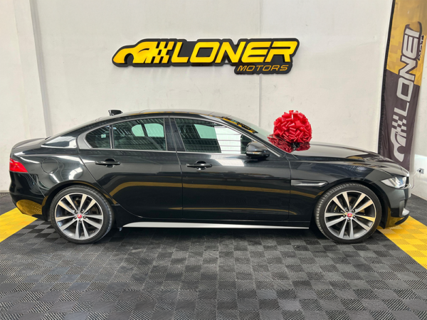 JAGUAR XE 2.0 SPORT 300 AUTO 4WD 2019 - Image 4