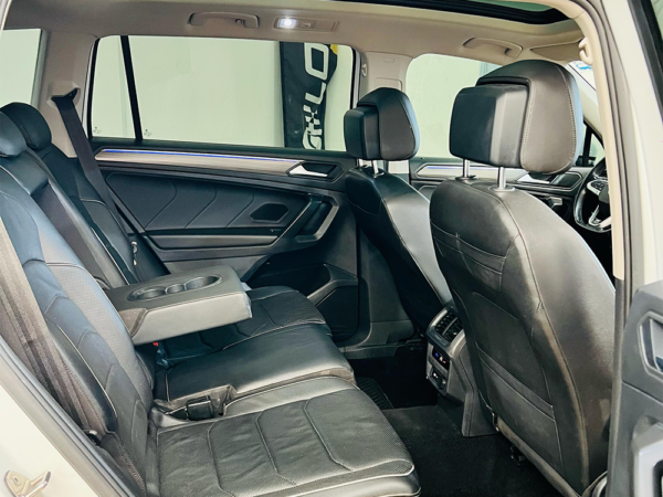 VOLKSWAGEN TIGUAN R-LINE 2.0 2022 - Image 13