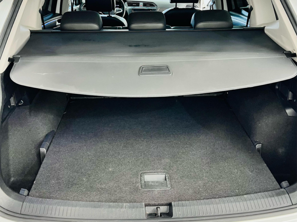 VOLKSWAGEN TIGUAN R-LINE 2.0 2022 - Image 14