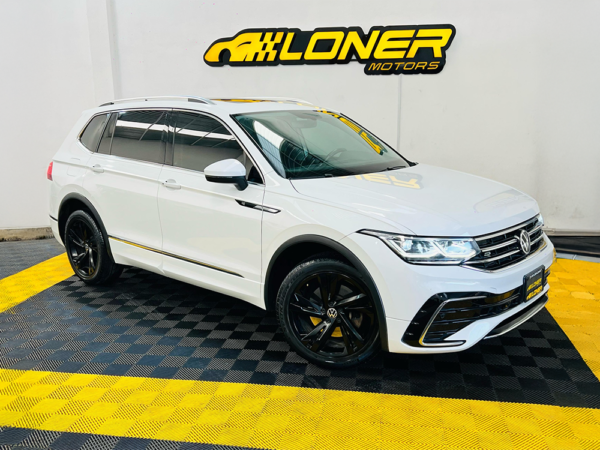 VOLKSWAGEN TIGUAN R-LINE 2.0 2022 - Image 2