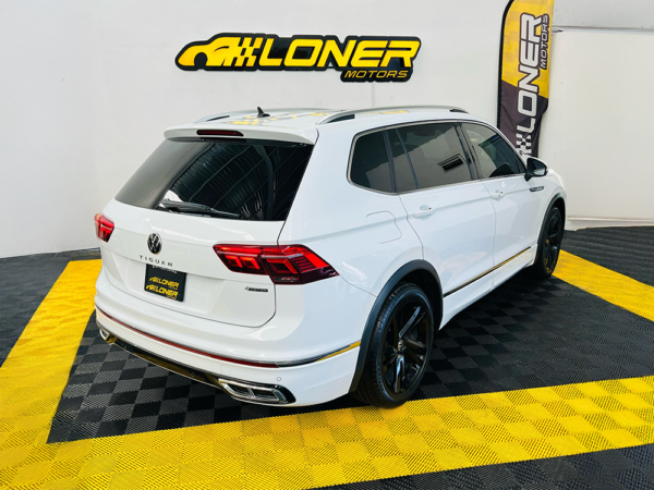VOLKSWAGEN TIGUAN R-LINE 2.0 2022 - Image 9