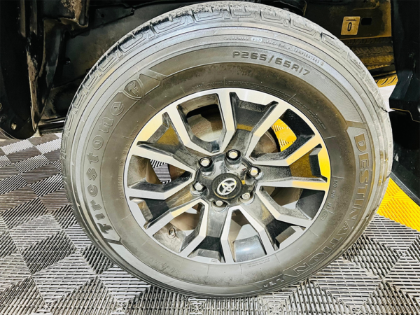 TOYOTA TACOMA 4X2 2021 - Image 10