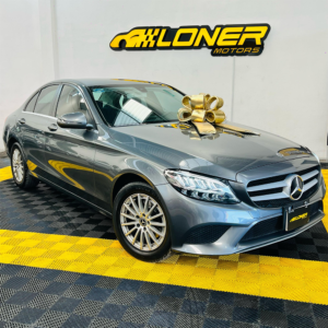 MERCEDES BENZ C200 2020