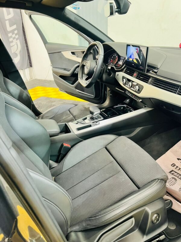 AUDI A4 SLINE 40 TFSI 2022 - Image 11