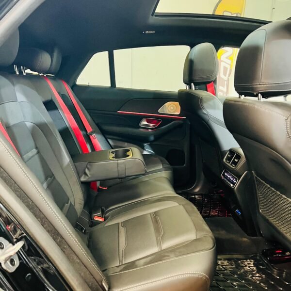 MERCEDES BENZ GLE 53 AMG COUPE 2024 - Image 14