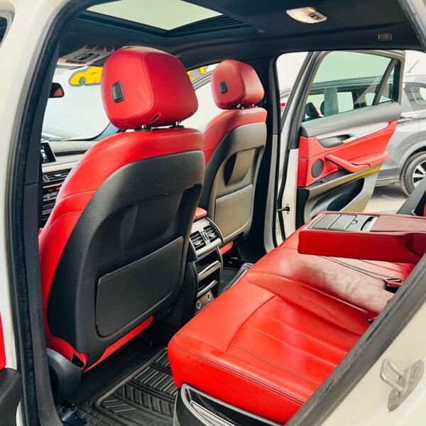 BMW X6 3.0 DRIVE M iSPORT 2015 - Image 16