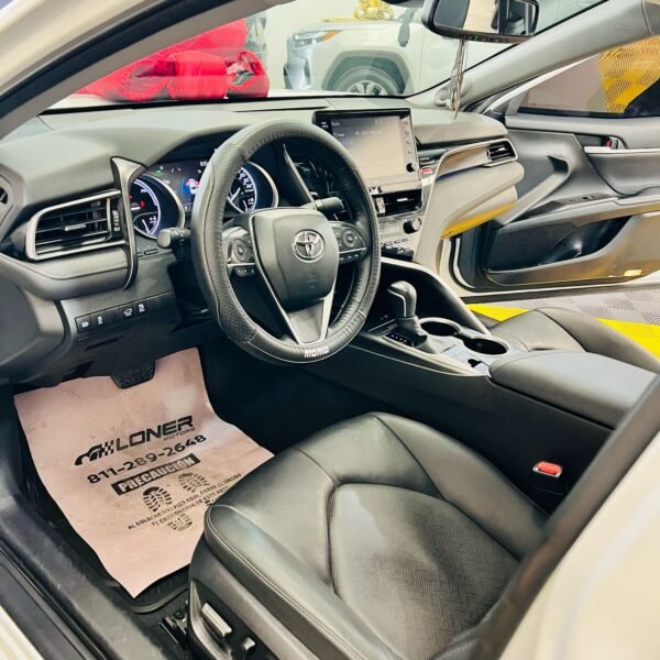 TOYOTA CAMRY XLE HV 2024 - Image 16