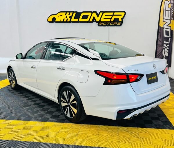 NISSAN ALTIMA ADVANCE 2019 - Image 10