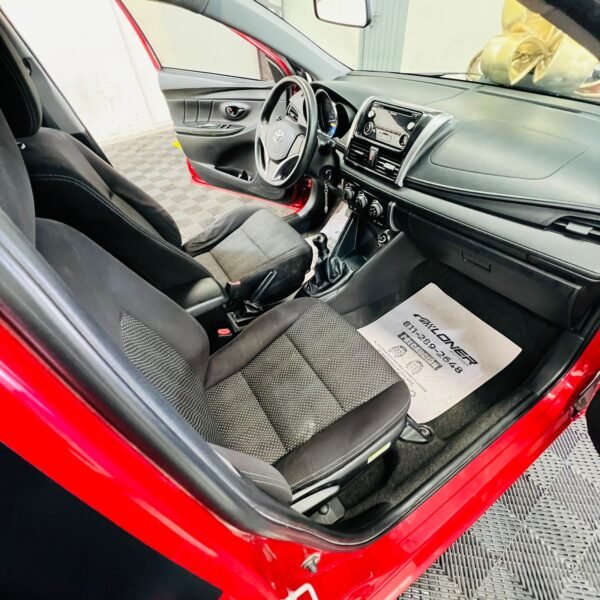 TOYOTA YARIS 2017 - Image 11