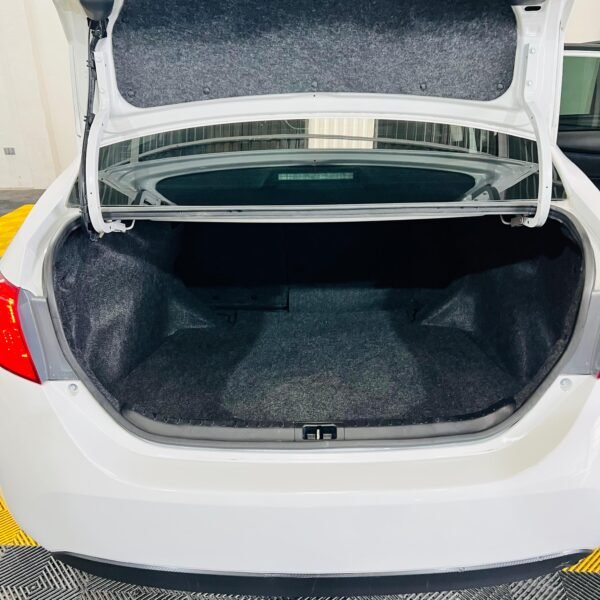 COROLLA SE PLUS 2019 - Image 11