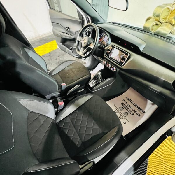 NISSAN KICKS ADVANCE 2018 - Image 11