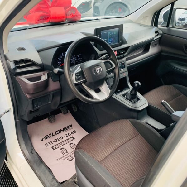 TOYOTA AVANZA LE 2022 - Image 11