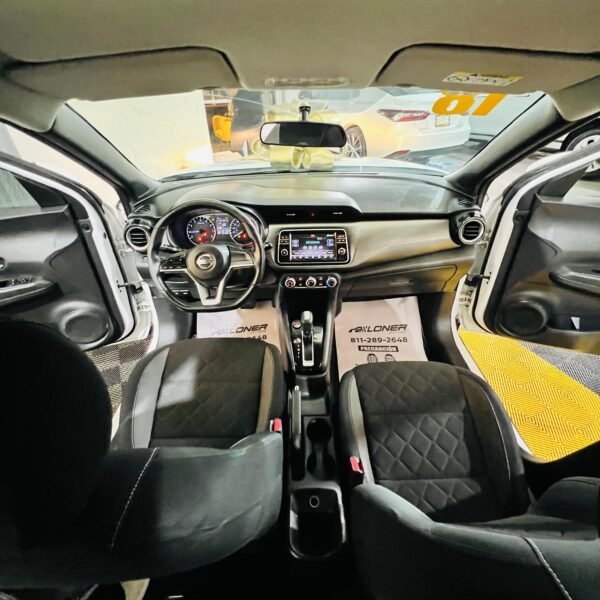 NISSAN KICKS ADVANCE 2018 - Image 14