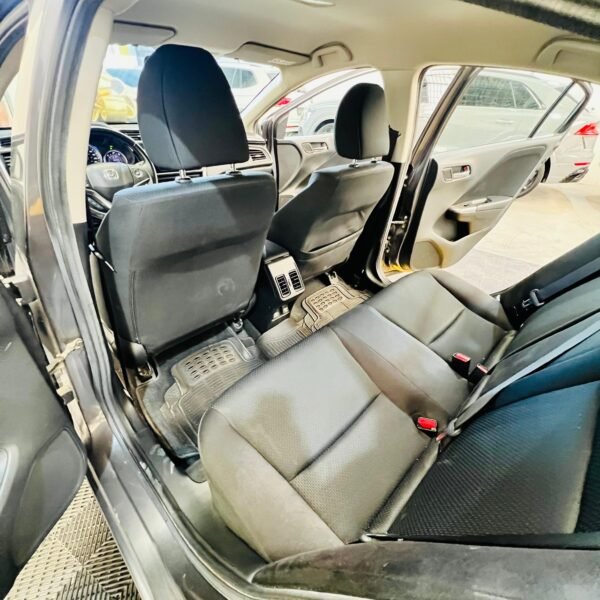 HONDA CITY EX 2018 - Image 15