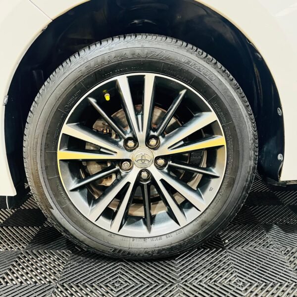 COROLLA SE PLUS 2019 - Image 15