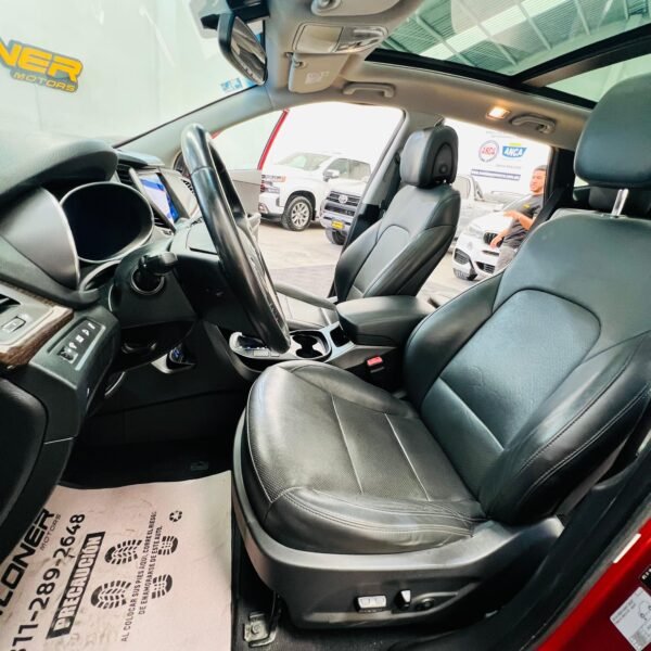 HYUNDAI SANTA FE - Image 17