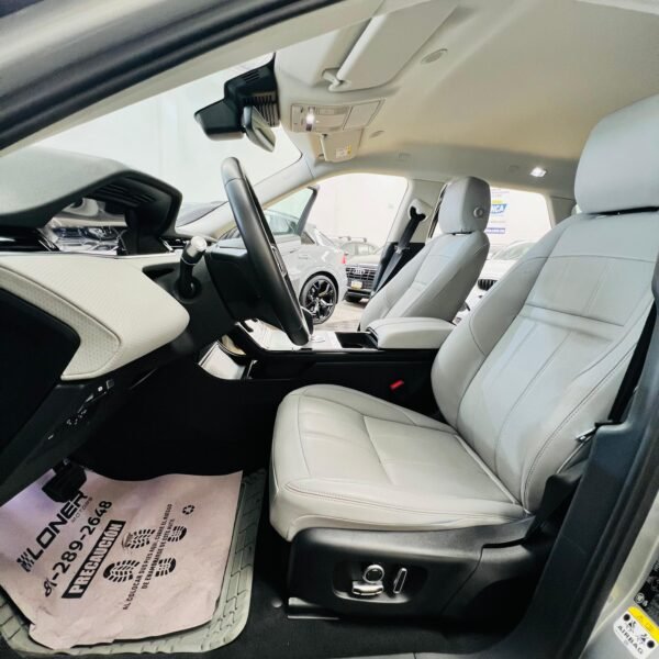 LAND ROVER EVOQUE 2022 - Image 19