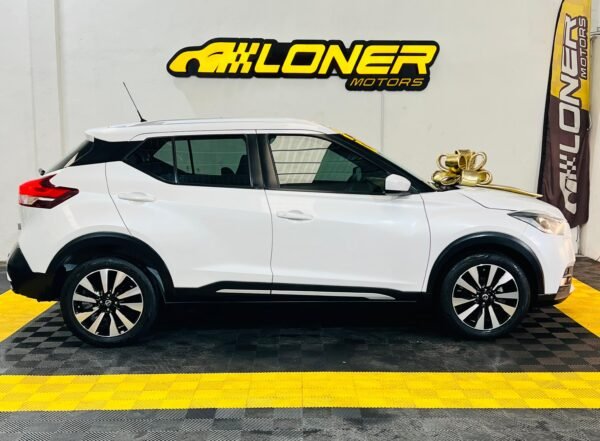 NISSAN KICKS ADVANCE 2018 - Image 3