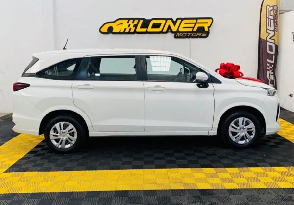 TOYOTA AVANZA LE 2022 - Image 3