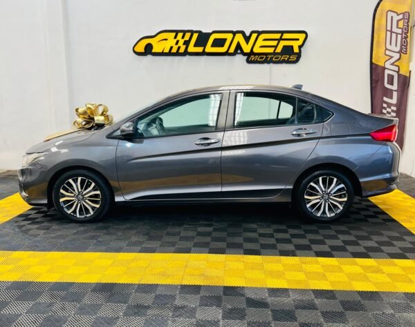 HONDA CITY EX 2018 - Image 6