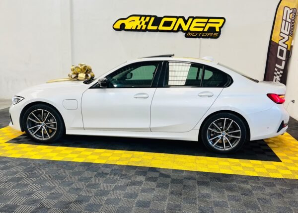 BMW 330 E SPORT LINE PLUS HIBRIDO - Image 7