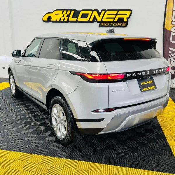 LAND ROVER EVOQUE 2022 - Image 7