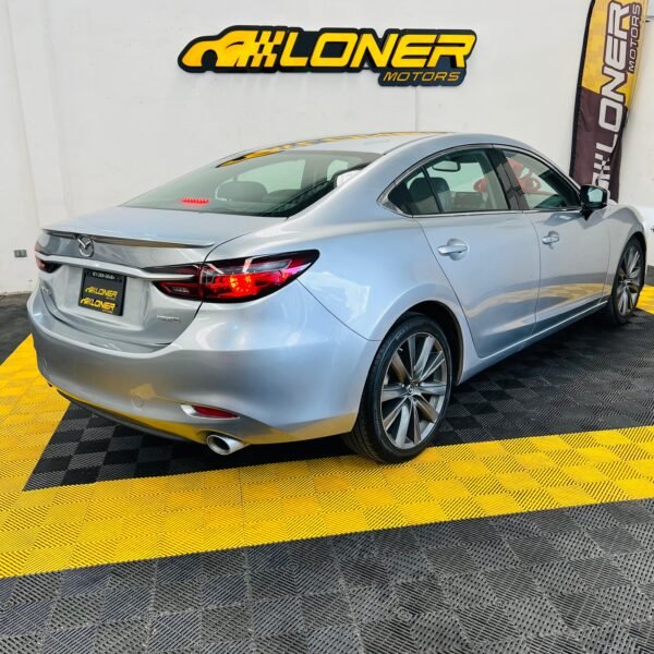 MAZDA 6 i GRAND TOURING 2020 - Image 9