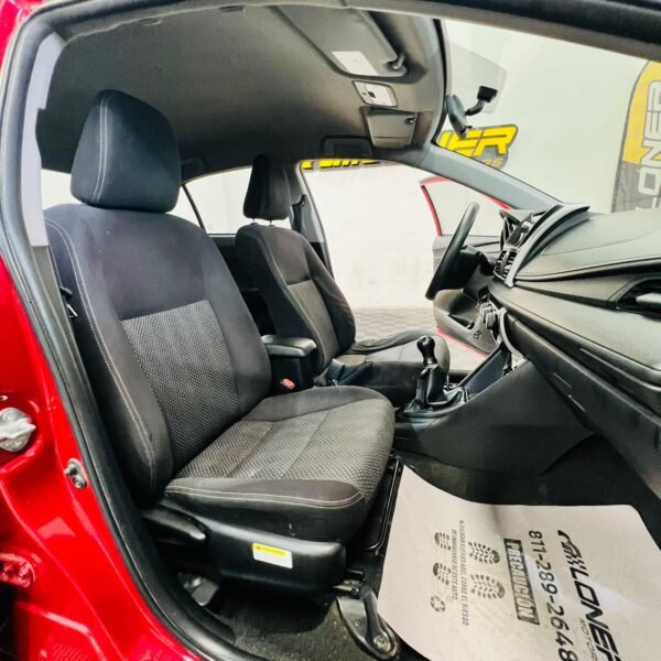 TOYOTA YARIS 2017 - Image 10