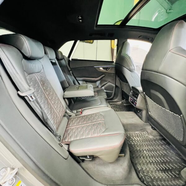 AUDI RSQ8 2023 - Image 10
