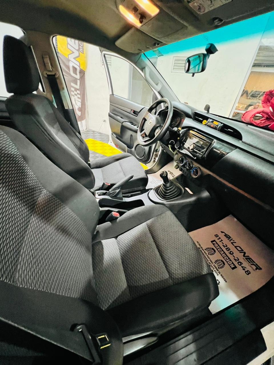 HILUX DOBLE CABINA SR 2019 - Image 10