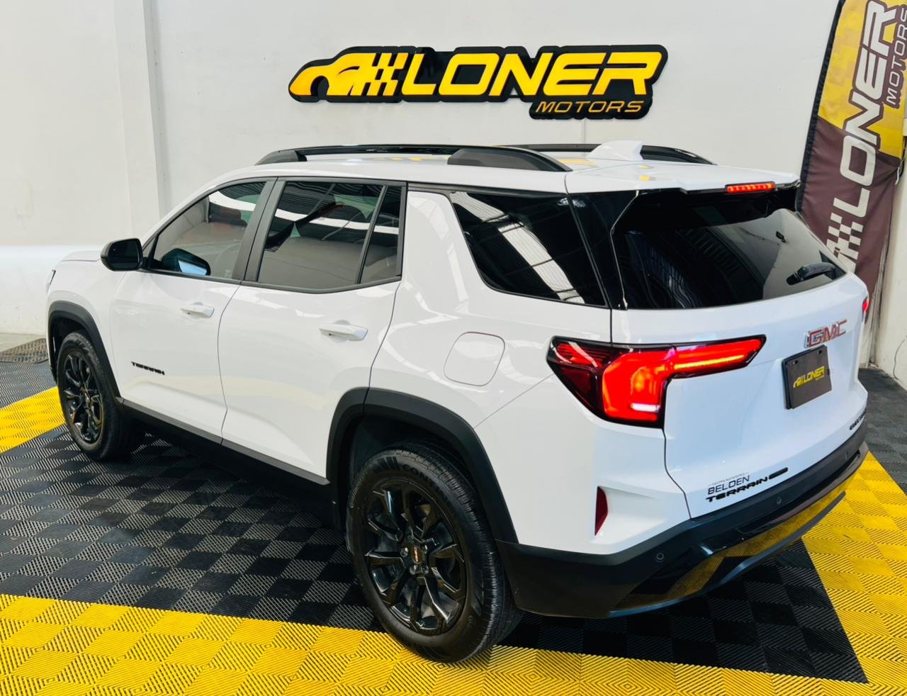 GMC TERRAIN BLACK EDITION 2025 - Image 6